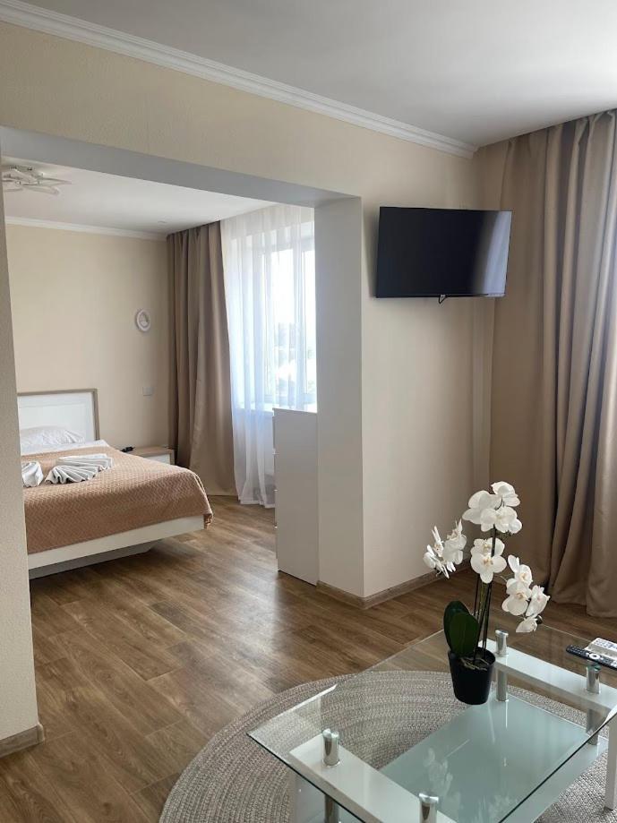 Hotel Elegia Trostyanets  ภายนอก รูปภาพ